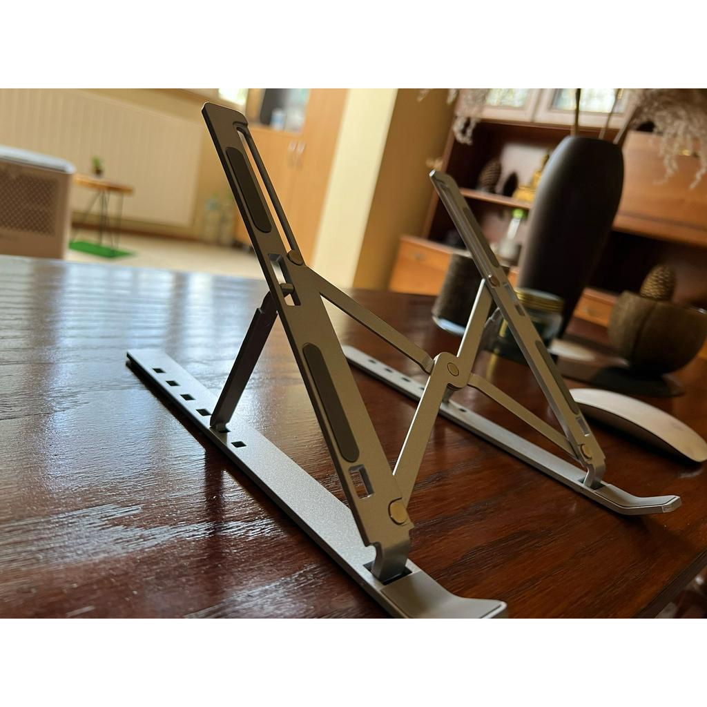 Giá Đỡ Laptop N3 Hợp Kim Nhôm Siêu Bền Tặng Kèm Túi Đựng , Dùng Cho Máy Từ 9 - 15.6inh