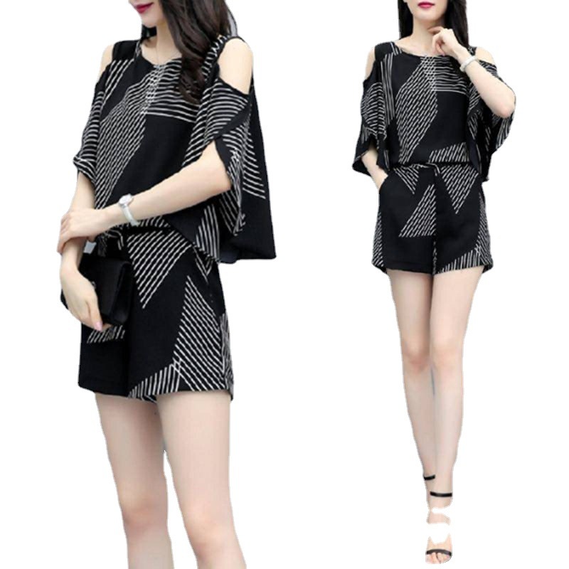 Bộ Áo Ngắn Tay Trễ Vai Kẻ Sọc + Quần Short Lưng Cao Thời Trang Mùa Hè Năng Động Cho Bé Gái C8346