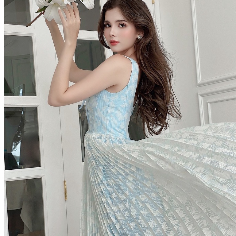 CHITS- đầm dập ly họa tiết bướm thân áo corser