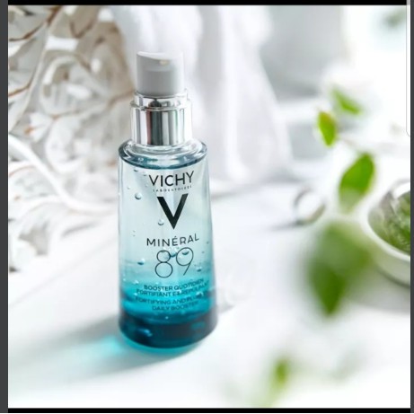 Dưỡng Chất Khoáng Cô Đặc Phục Hồi Và Bảo Vệ Da Vichy Mineral 89 - 30ml