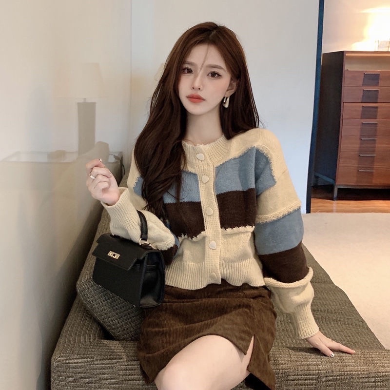 Áo cardigan len dáng ngắn phối màu vintage phong cách hàn quốc | BigBuy360 - bigbuy360.vn