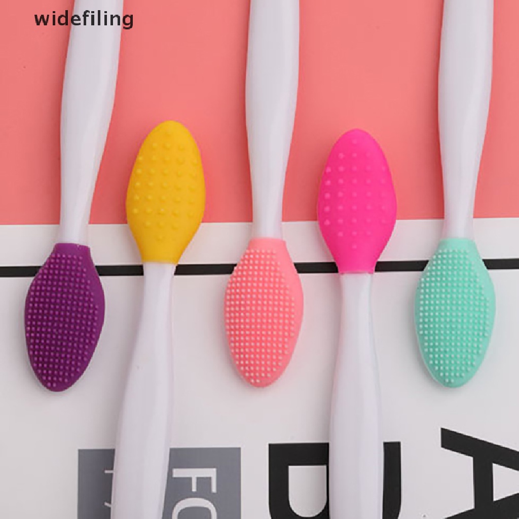 Cọ Rửa Mặt Tẩy Tế Bào Chết Bằng Silicone Tiện Dụng