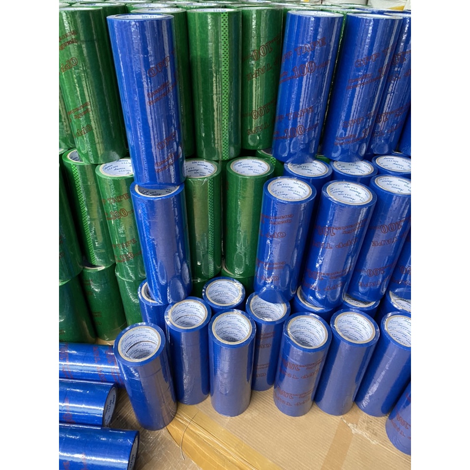 Băng keo màu dán thùng 4f8-100y gồm 7 màu xanh dương,lá, đỏ, vàng, trắng, đen, cam 1 cây 6 cuộn.