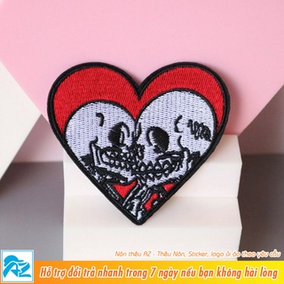 Patch vải thêu hình trái tim đầu lâu love skull - Sticker ủi vá quần áo S242