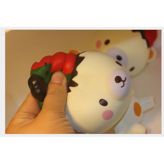 Squishy Gấu đội Nón Kem đỏ