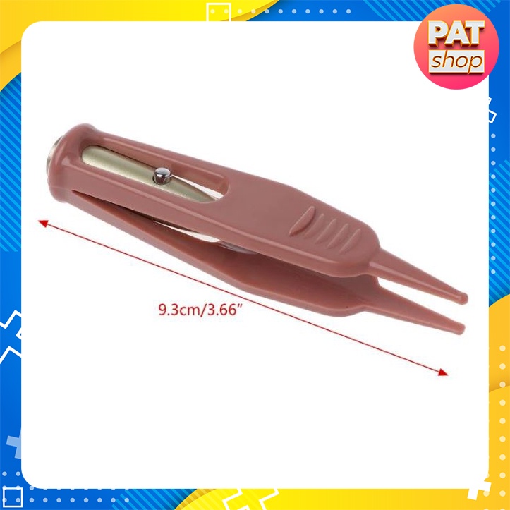 Kẹp gắp giúp vệ sinh mũi cho bé có Đèn LED