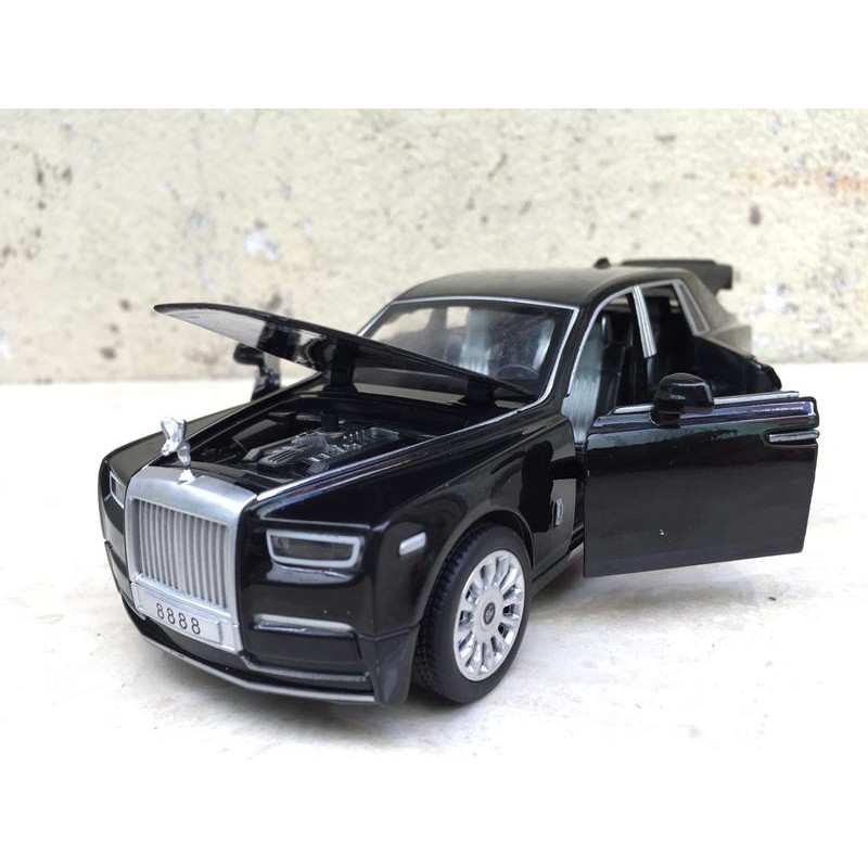 Mô hình xe Ô tô Rolls-Royce Phantom VIII - 1:32