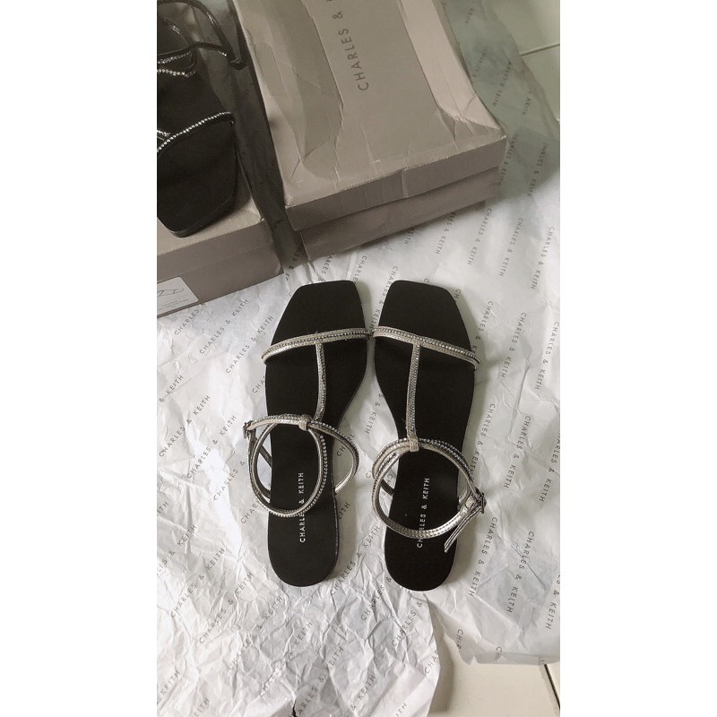Sandal CNK