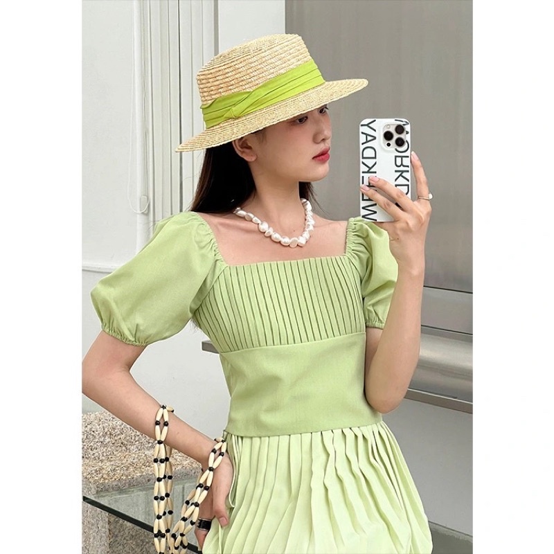 Áo Tay Bồng Tiểu Thư Cổ Vuông Nữ Màu Xanh Bơ Đen Trắng Chất Len Mongtoghi Dệt Kim Style Hàn Quốc Nữ Tính Mặc Đi Làm