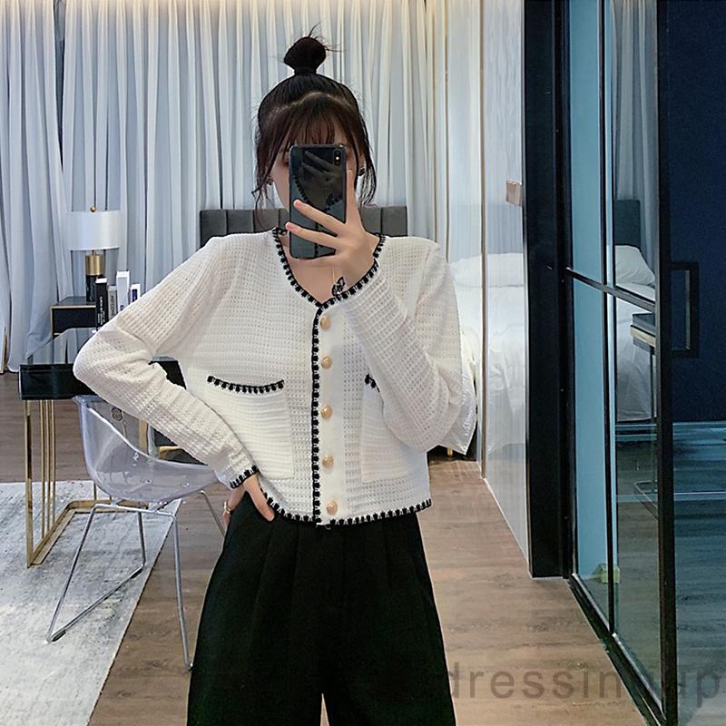 Áo croptop dệt kim tay dài cổ chữ V dáng rộng cài nút kiểu retro cho nữ