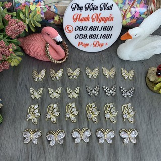 1 Charm Đá Cao Cấp: Charm Bướm xinh