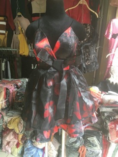 Đầm cúp ngực hoa ren lưới