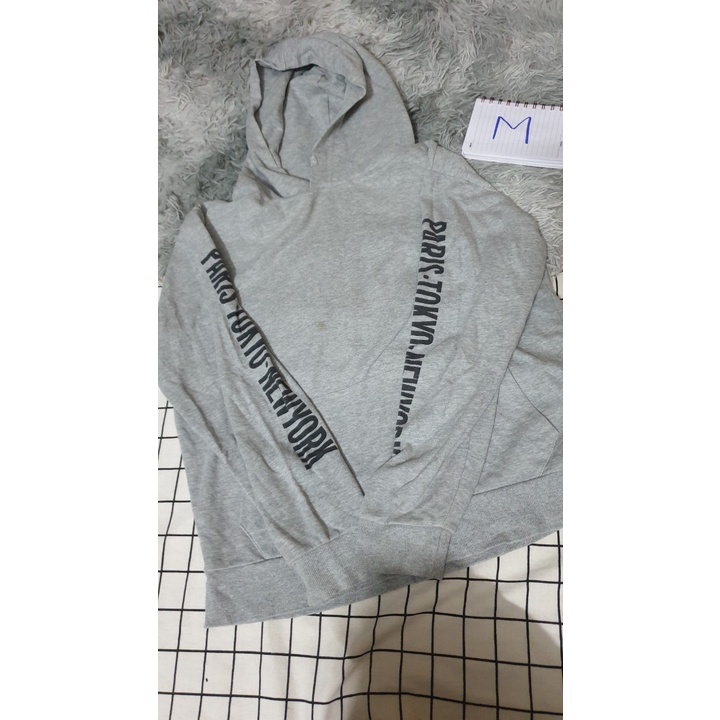 Xả áo Hoodie 2hand | BigBuy360 - bigbuy360.vn