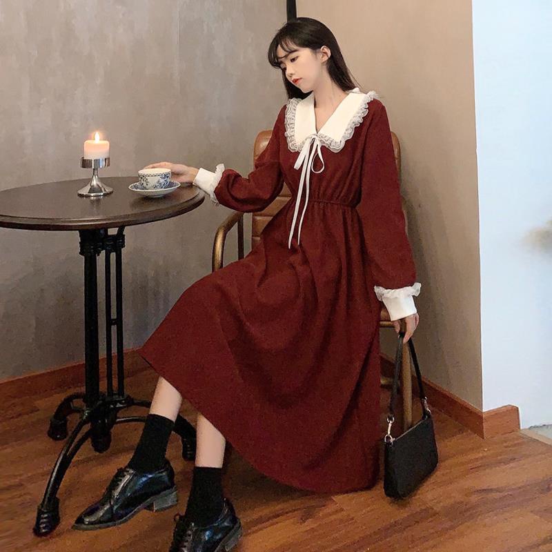 French fashion long-sleeved dress autumn gentle wind