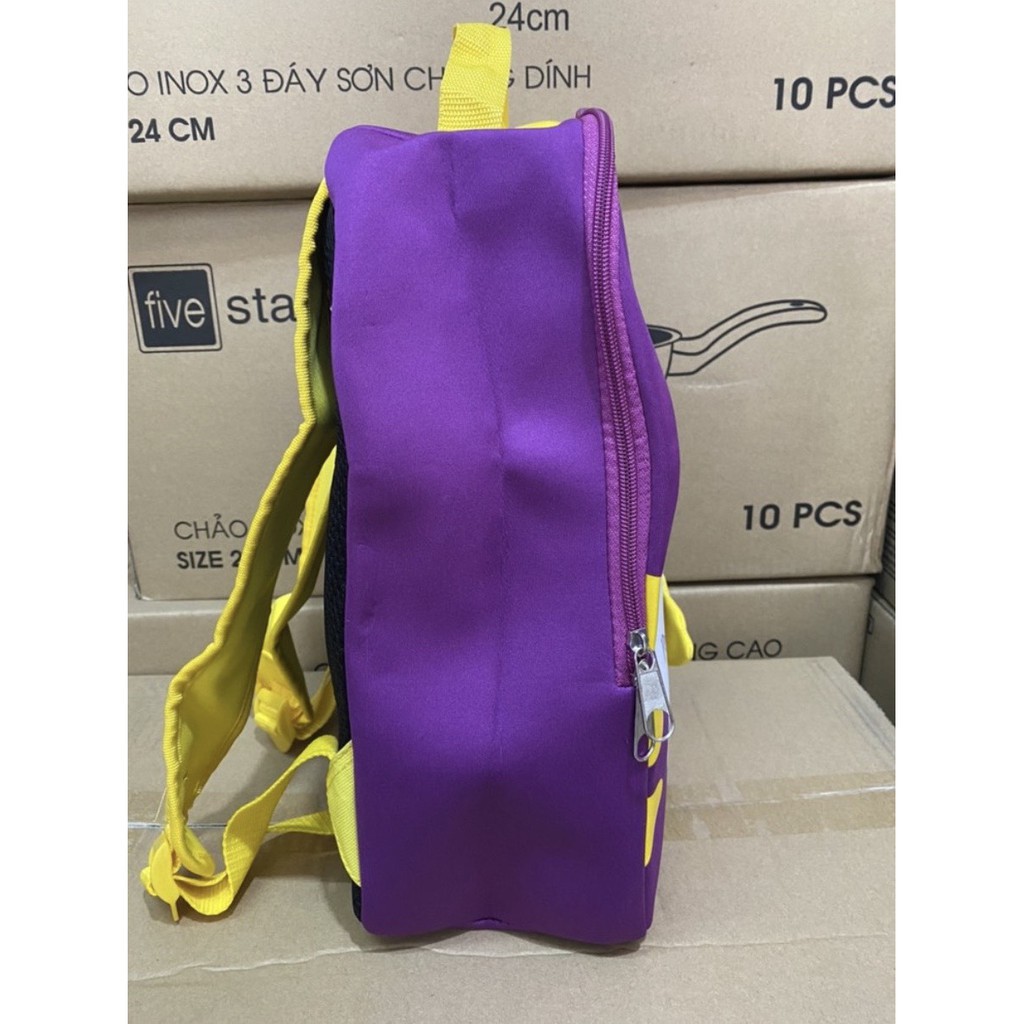 Balo khủng long cho bé mầm non nhí đang yêu