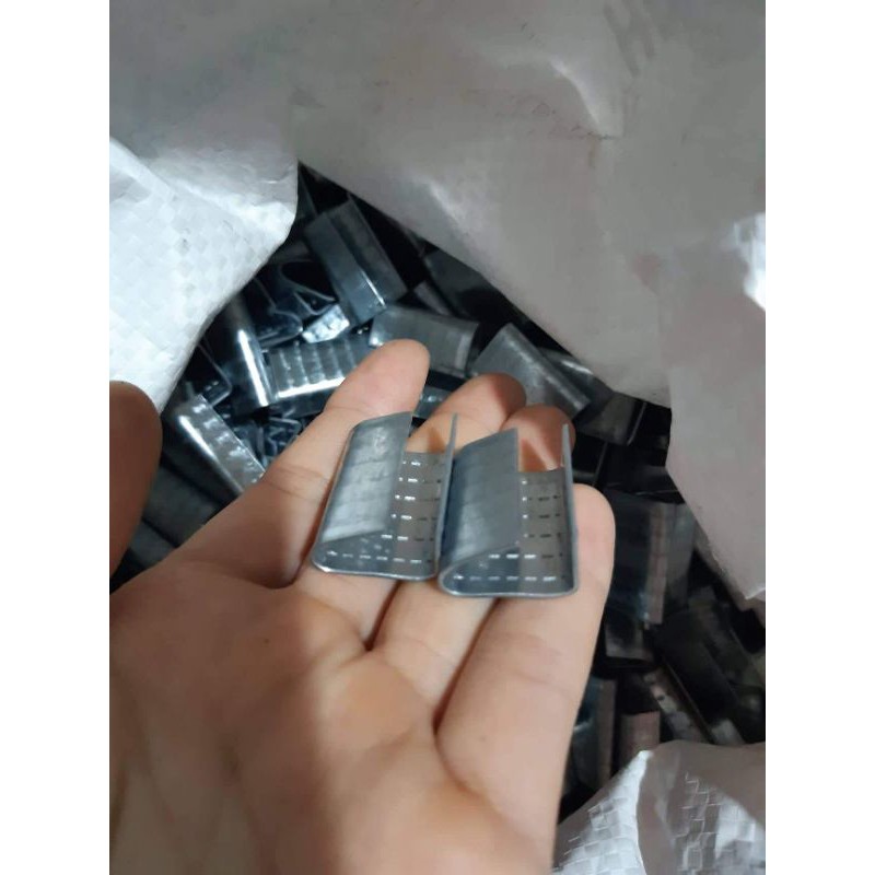 1kg Bọ sắt đóng đai, kẹp gai cào nhám cho dây đai, dây pet, dây nhựa