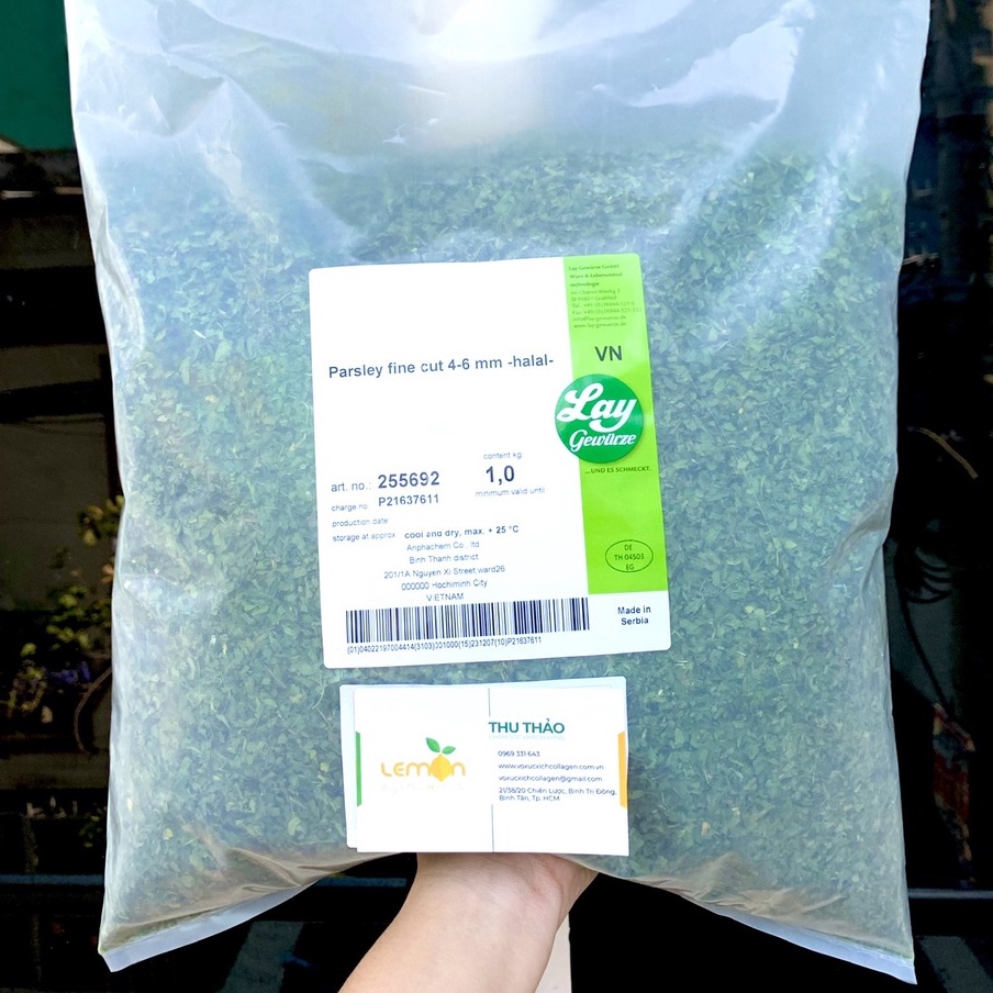 1Kg Lá Parsley/ lá ngò tây/ lá mùi tây khô cắt nhuyễn 4-6mm dùng cho món cá, salad, hầm, nướng, súp, nước sốt