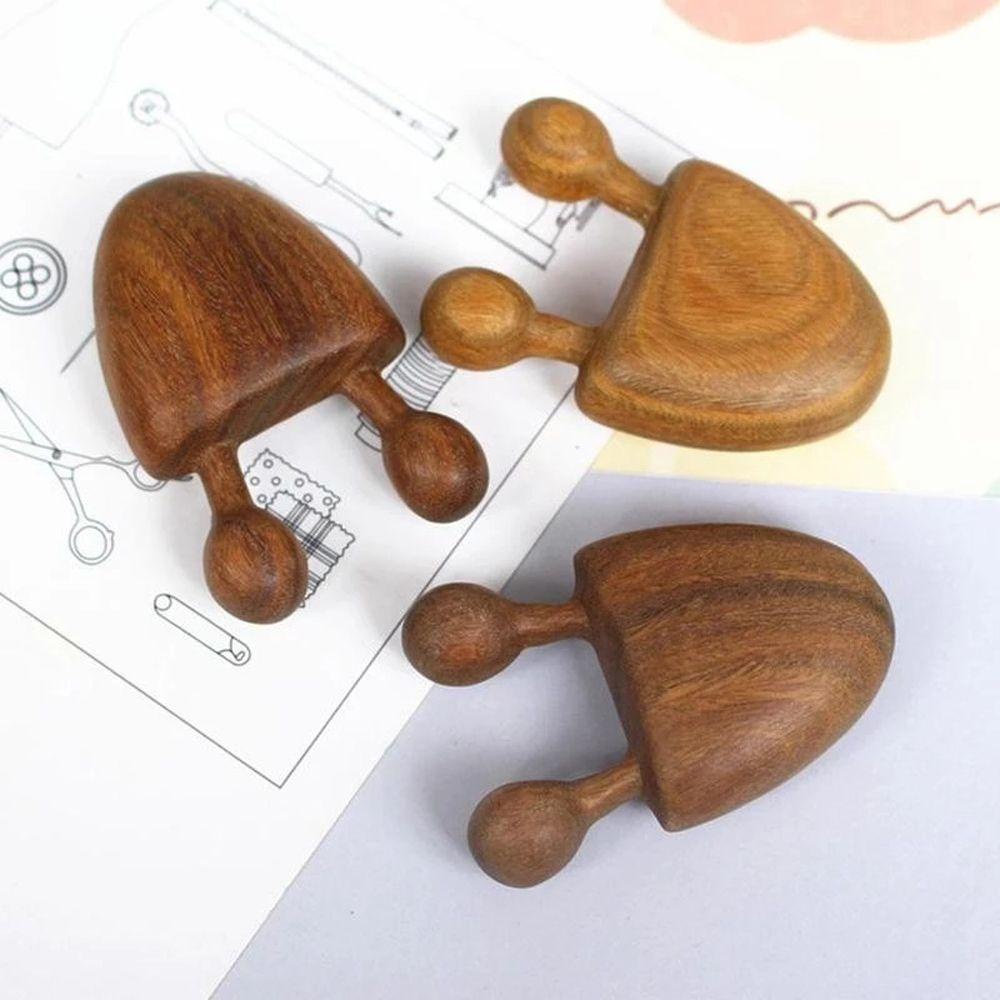Gậy Gỗ Đàn Hương Tự Nhiên Mát Xa Thư Giãn Cơ Bắp Giảm Đau
