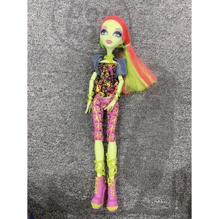 Búp bê monster high