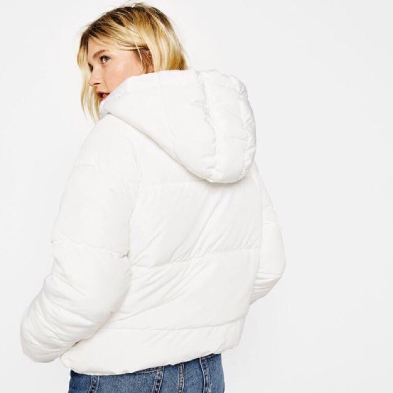 Áo khoác phao nữ hiẹu Bershka