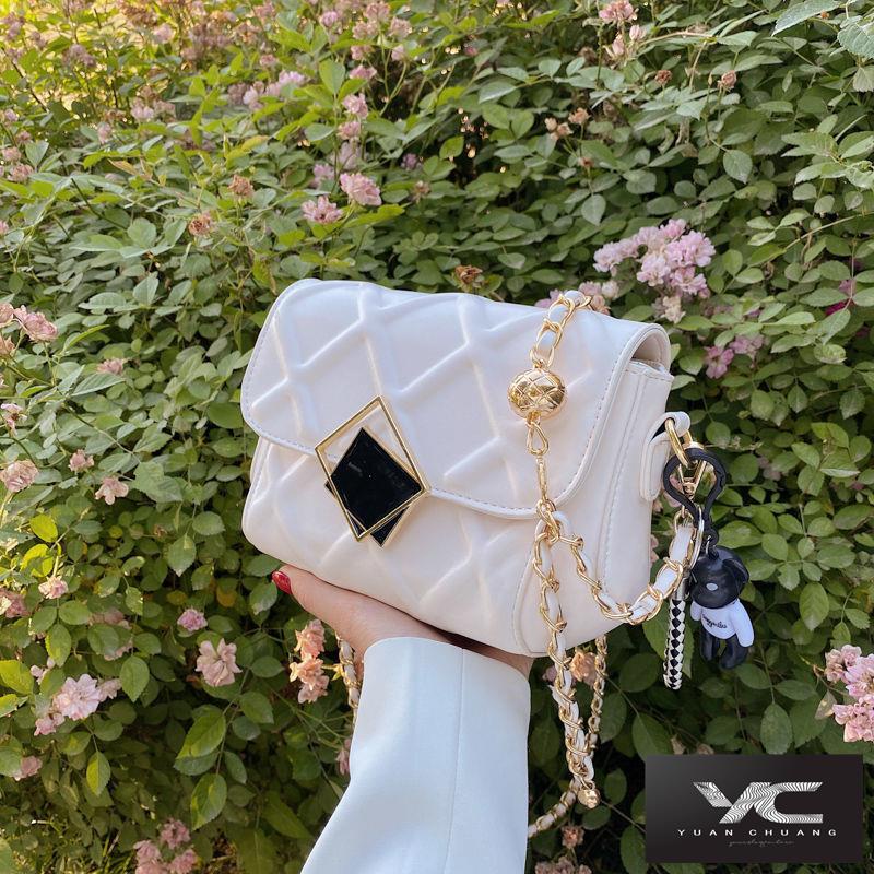 Túi Đeo Vai Hình Thoi Phối Dây Xích Nhỏ Xinh Thời Trang Mùa Hè 2022 Cho Bạn Gái