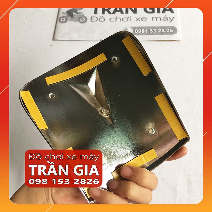 Ốp nắp bình xăng xe AB airblade 2013-2014-2015 xi inox crom - phụ kiện trang trí air blade