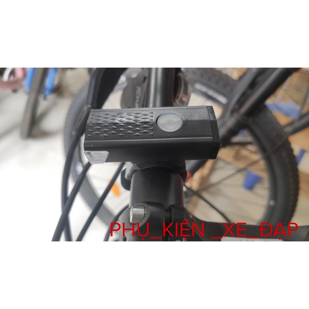 Đèn pha xe đạp 300 Lumens 3 chế độ đèn