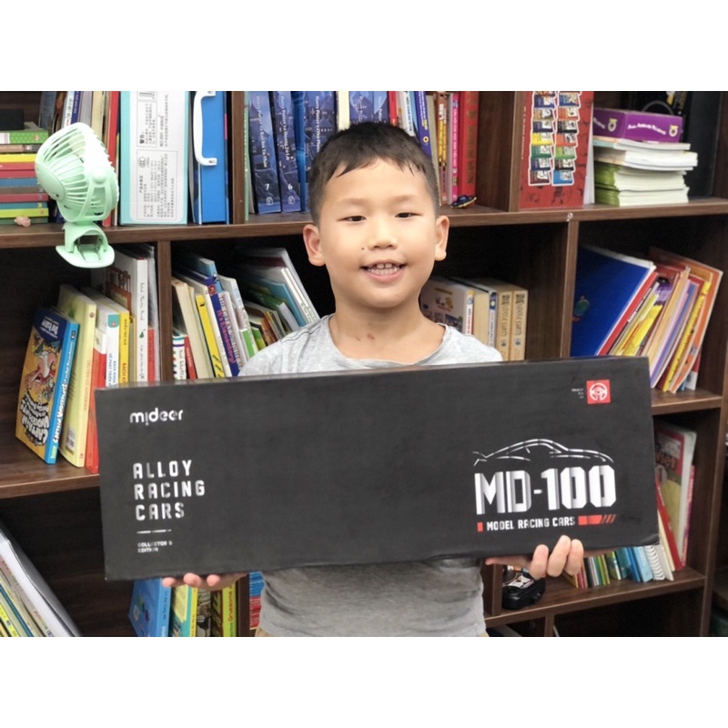 Ô tô đồ chơi mô hình cao cấp Mini Alloy Racing Cars Mideer set xe hơi cảnh sát, xe tải cho bé trai