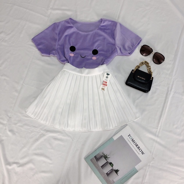 Sĩ áo croptop lông gấu