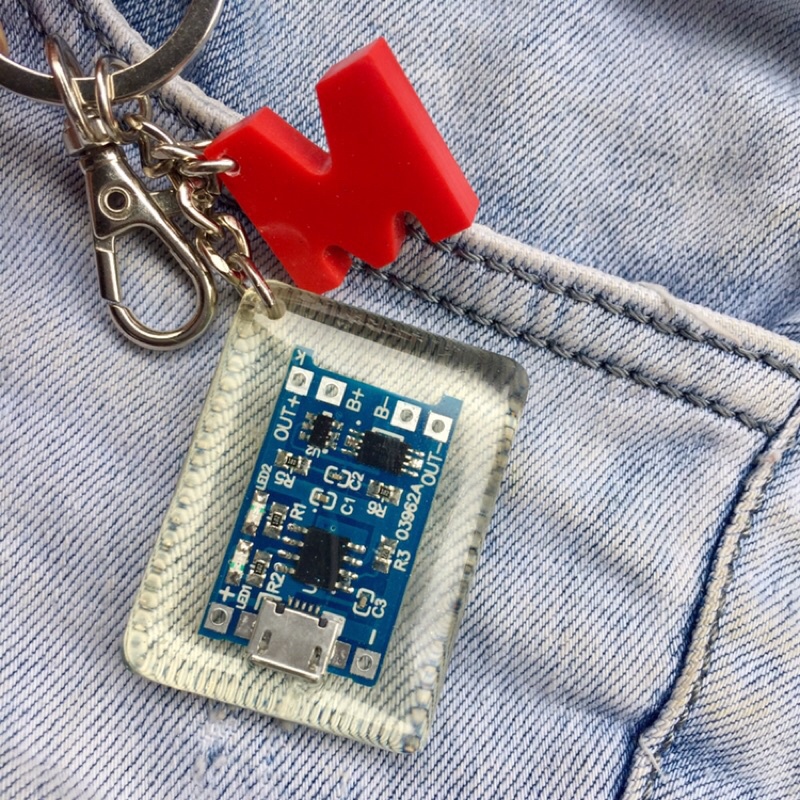 Móc khoá bảng vi mạch