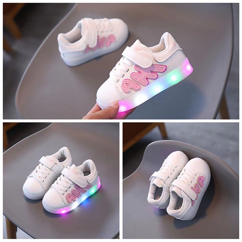 SUGE Giày Thể Thao Đế Mềm Chống Trượt Thoáng Khí Có Đèn LED Phát Sáng Dành Cho Trẻ Em