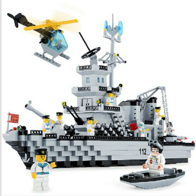 Bộ lắp ráp kiểu lego - mô hình chiến hạm khổng lồ