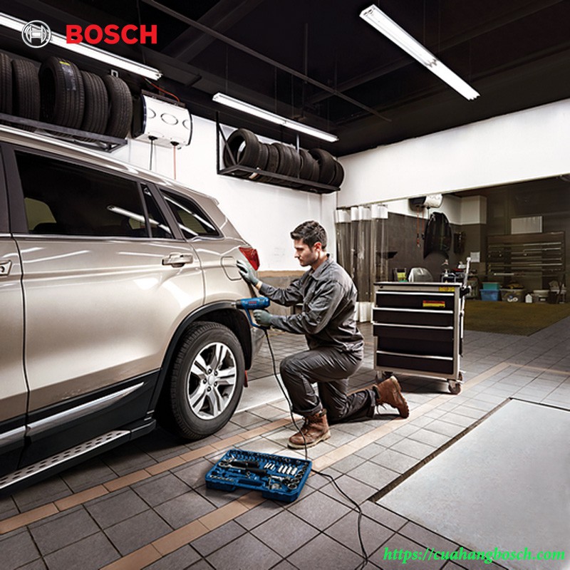 Máy thổi hơi nóng Bosch GHG 18-60.