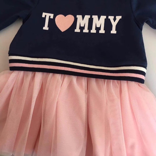 VÁY TOMMY BÉ GÁI
