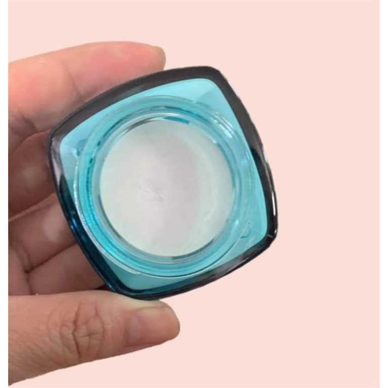 Kem Face cream Quyên lara trắng da mờ nám sau 2 tuần sử dụng