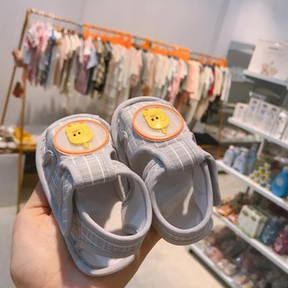 Giày tập đi cho bé