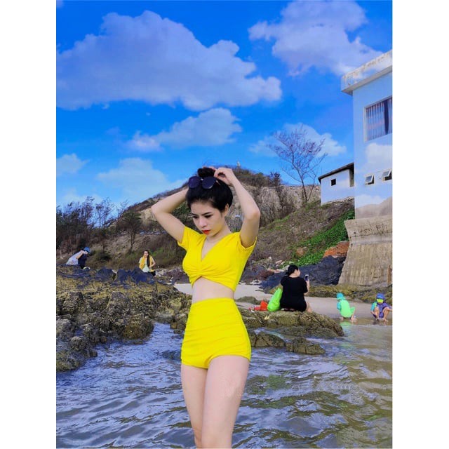 Bikini 2 Mảnh Cạp Cao Vàng Xoắn Ngực Quyến Rũ ( kèm hình thật) | BigBuy360 - bigbuy360.vn