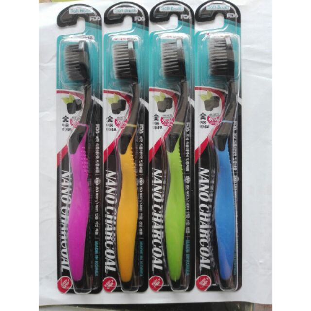 Bàn chải đánh răng Hàn Quốc NANO CHARCOAL