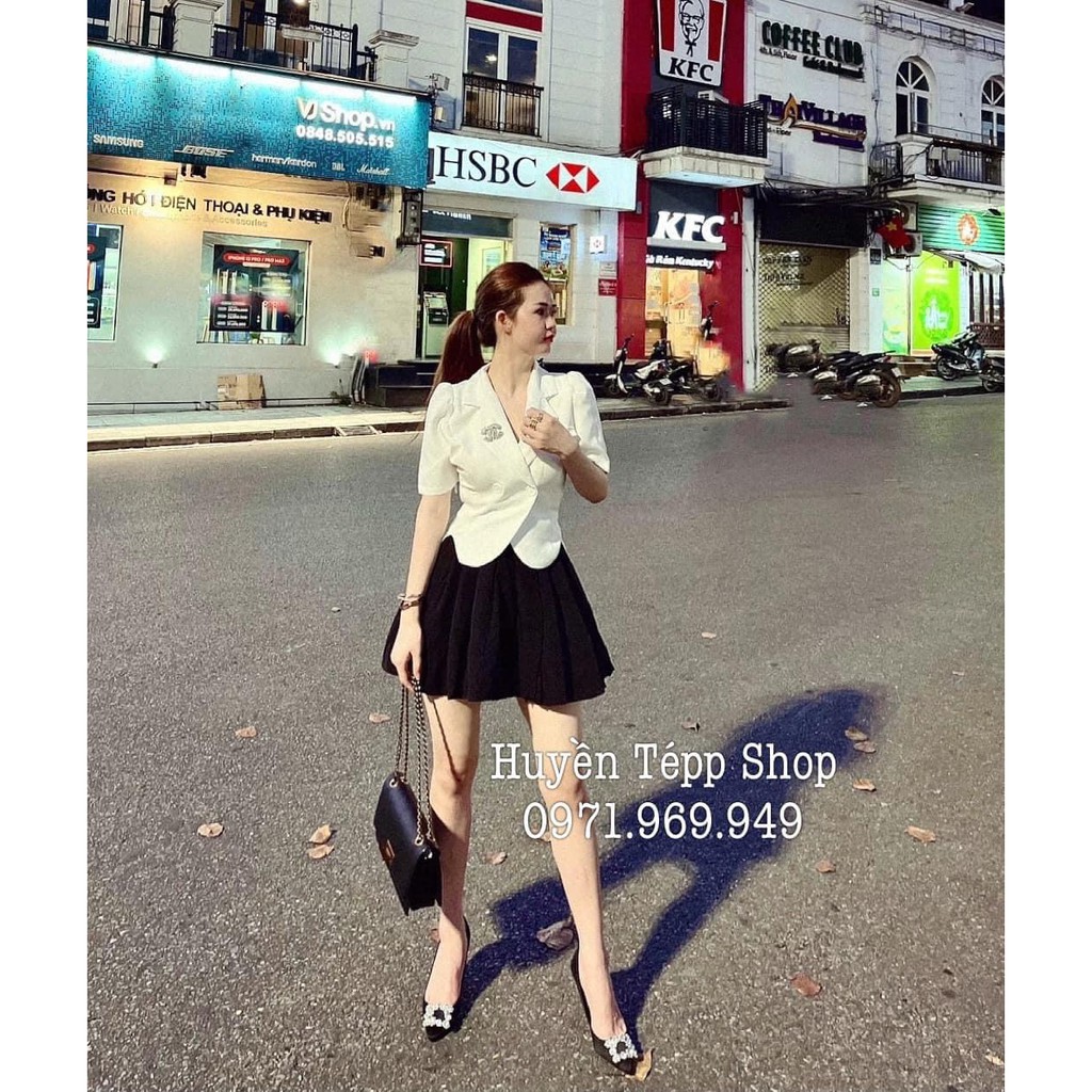 BÁN SỈ ÁO VEST MIX CHÂN VÁY XẾP LI | BigBuy360 - bigbuy360.vn