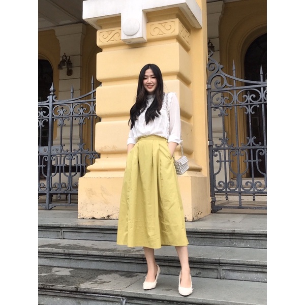 Chân Váy Xếp Ly Bản To Chất Kaki Màu Vàng Mù Tạt