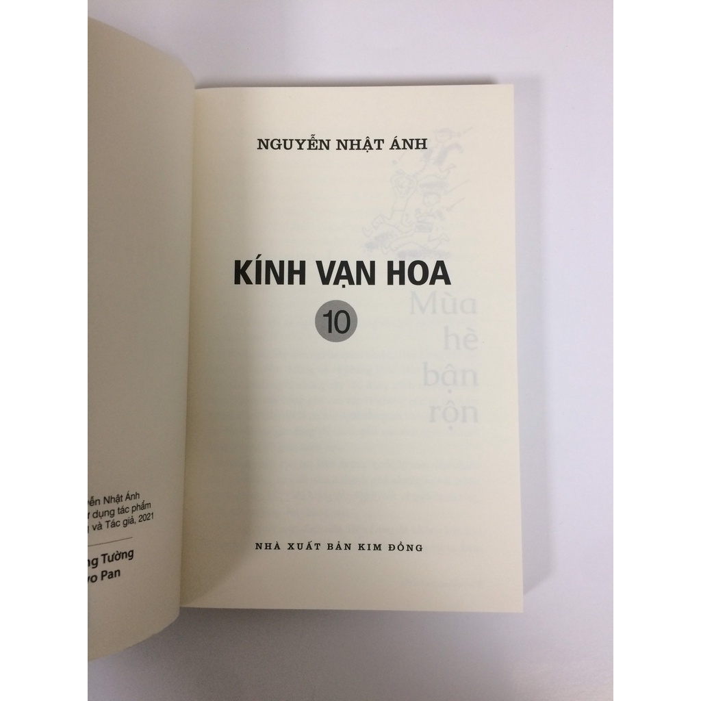 Sách - kính vạn hoa - tập 10