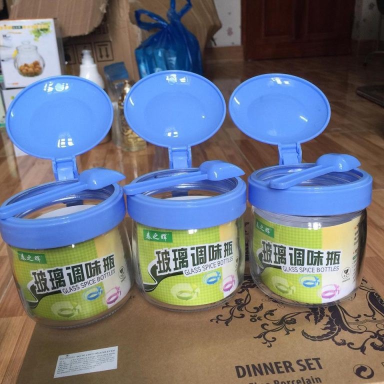 BỘ 3 LỌ THỦY TINH ĐA NĂNG CÓ NẮP VÀ KHAY ĐỰNG CAO CẤP TIỆN DỤNG