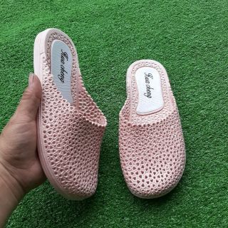 DÉP NỮ NHỰA DẺO BÍT MŨI  ĐI MƯA