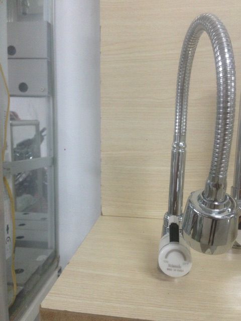 BỘ VÒI RỬA CHÉN LÒ XO  TĂNG ÁP 360 ĐỘ