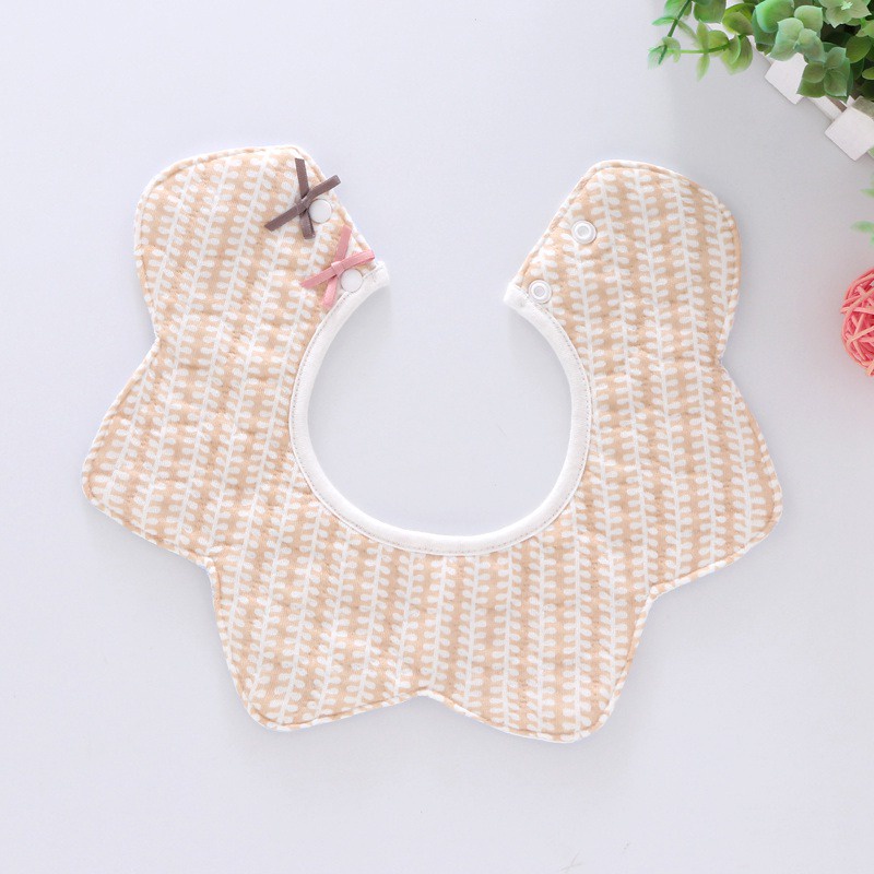 Yếm ăn chống nước xoay 360 độ in họa tiết dễ thương cho bé