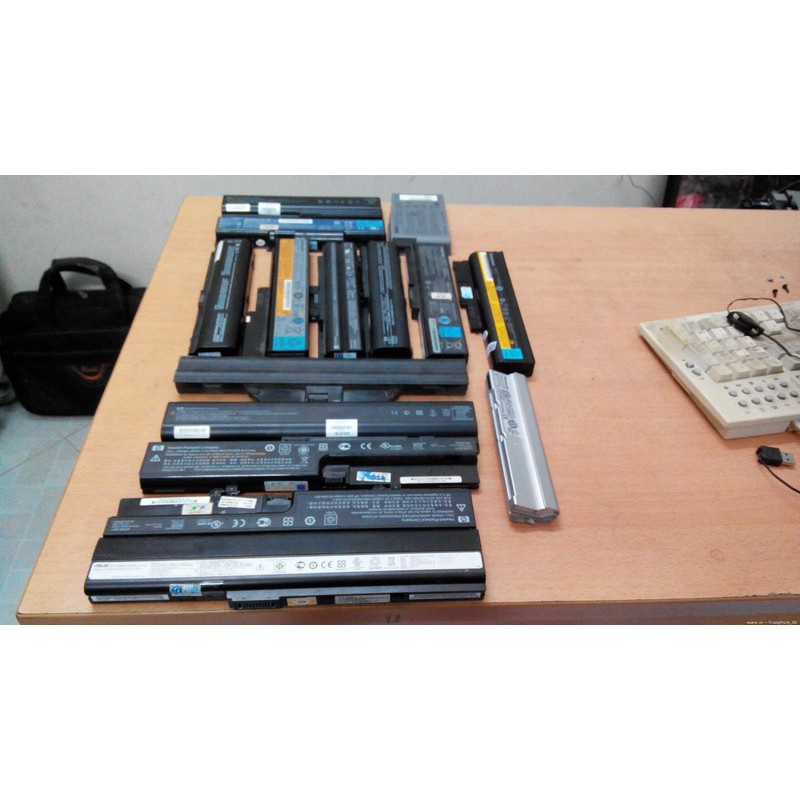 Pin laptop cũ hỏng các loại cho ae lấy cell