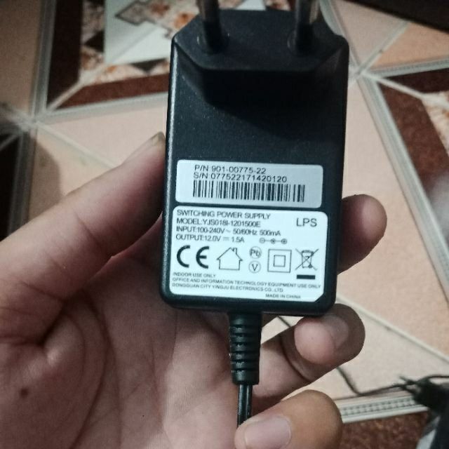 Nguồn 12V-1.5A FPT