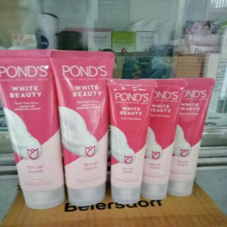 Sữa Rửa Mặt Pond's Trắng Hồng Rạng Rỡ