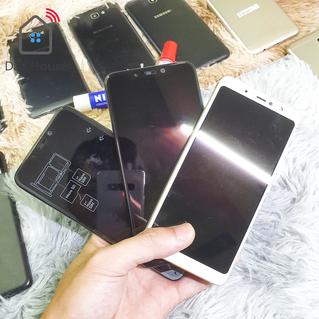 Điện thoại giá rẻ cấu hình cao Vsmart Active 1 plus, ram 6Gb, bộ nhớ 64Gb chiến game PUBG, Liên quân Mobile