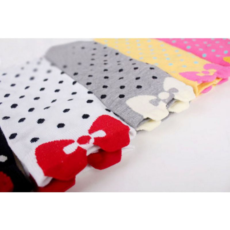 Vớ chân cho bé,,,